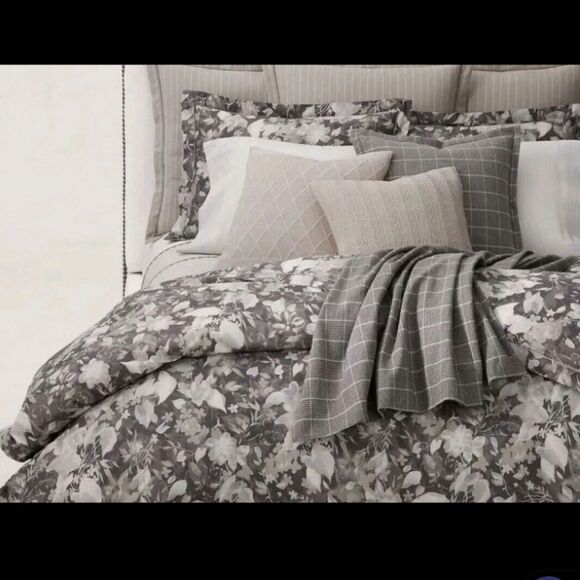 NWT Ralph Lauren Full / Queen Duvet Cover Avery Charcoal Floral Grey - Picture 1 of 7